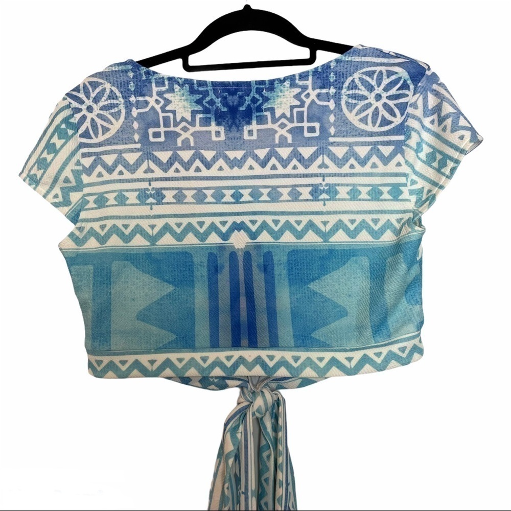 ๐ Host Pick ๐ SABO Cropped Double Waist Tie Cap Sleeve Top - Picture 5 of 12